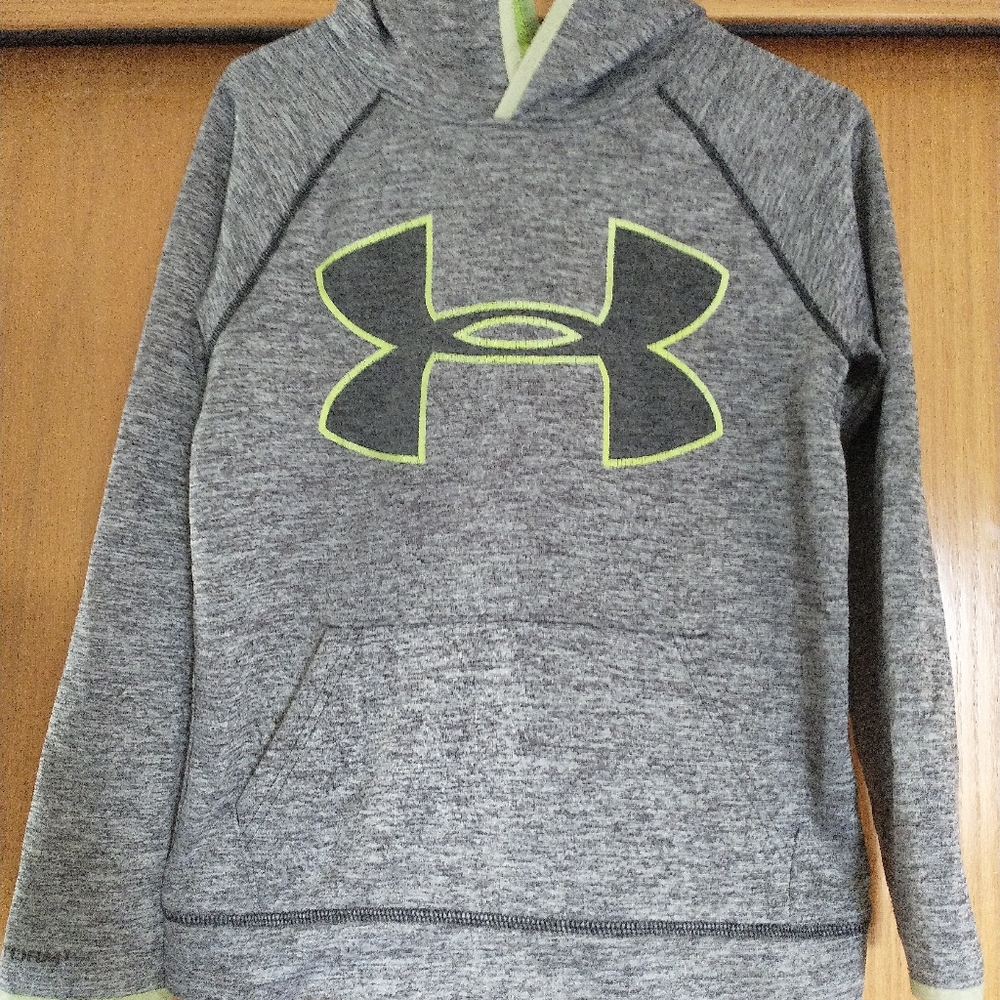 Under Armour Hoodie